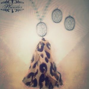 PLUNDER HARD TO FIND LEOPARD POSSE SET